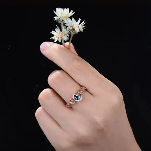 Bague avec Croissant de Lune et Zircon or