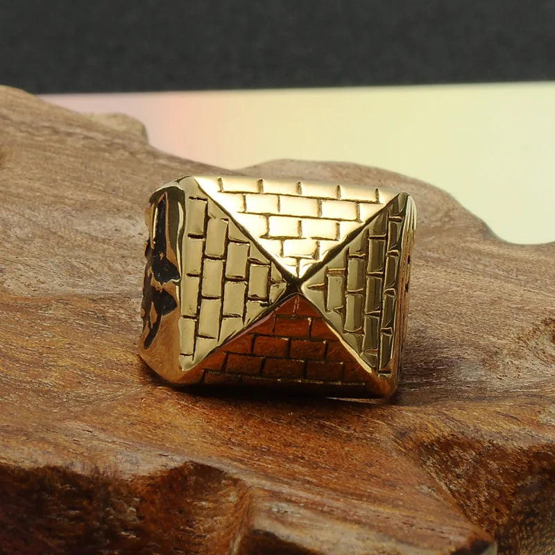 Bague avec Pyramide Egyptienne or
