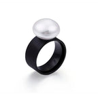Bague de Style Rétro avec Perle Blanche noir