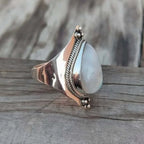 Bague Ethnique avec Pierre de Lune