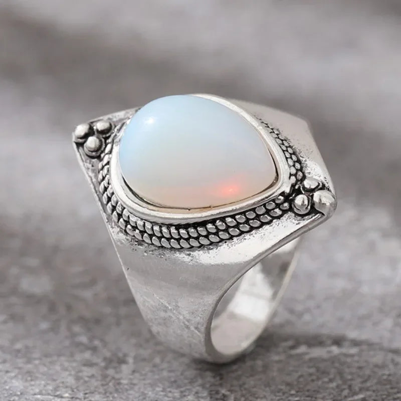 Bague Ethnique avec Pierre de Lune