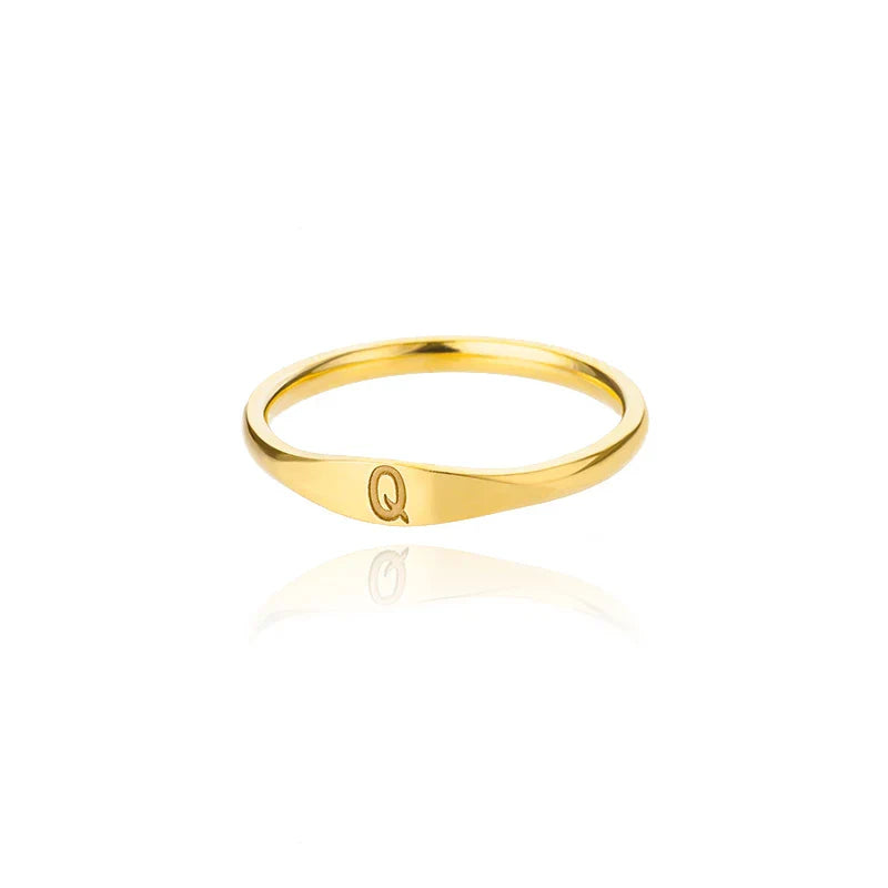 Bague femme initiale q