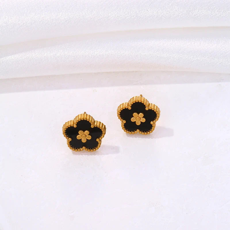 Boucles d'Oreilles Clou avec Trèfle à 5 Feuilles noir