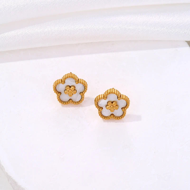 Boucles d'Oreilles Clou avec Trèfle à 5 Feuilles blanc