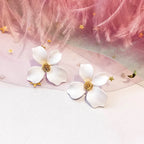 Boucles d'Oreilles Clou Fleur Quatre Pétales blanc