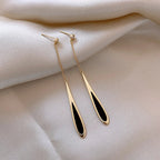 Boucles d'Oreilles Clou Goutte d'Eau Délicate