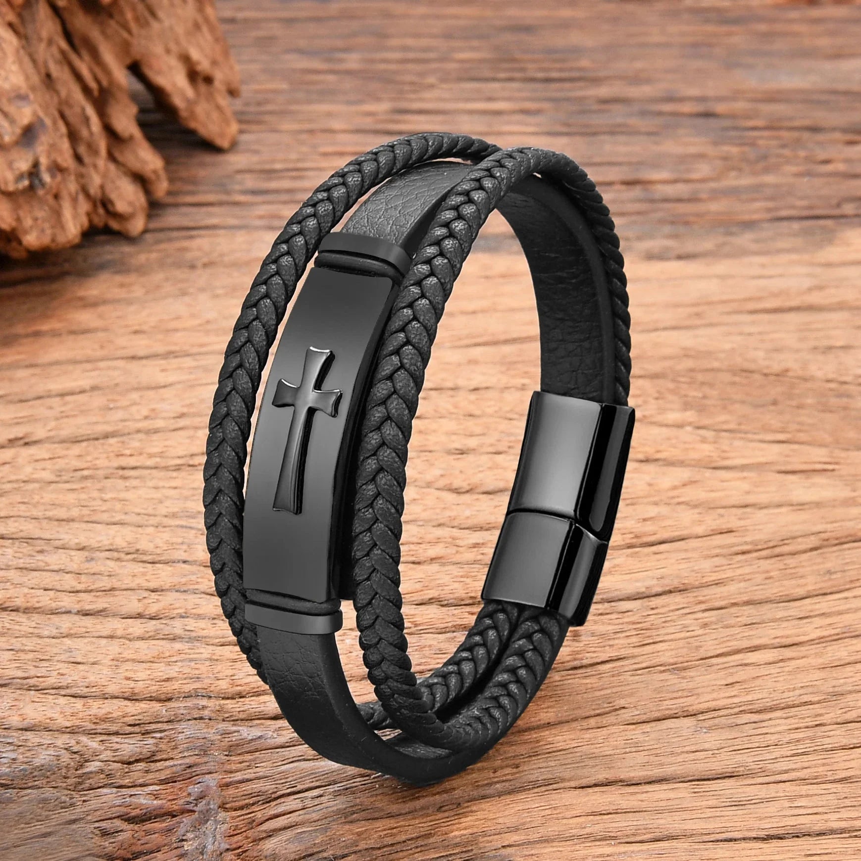 Bracelet Croix En Cuir noir style a Noir 