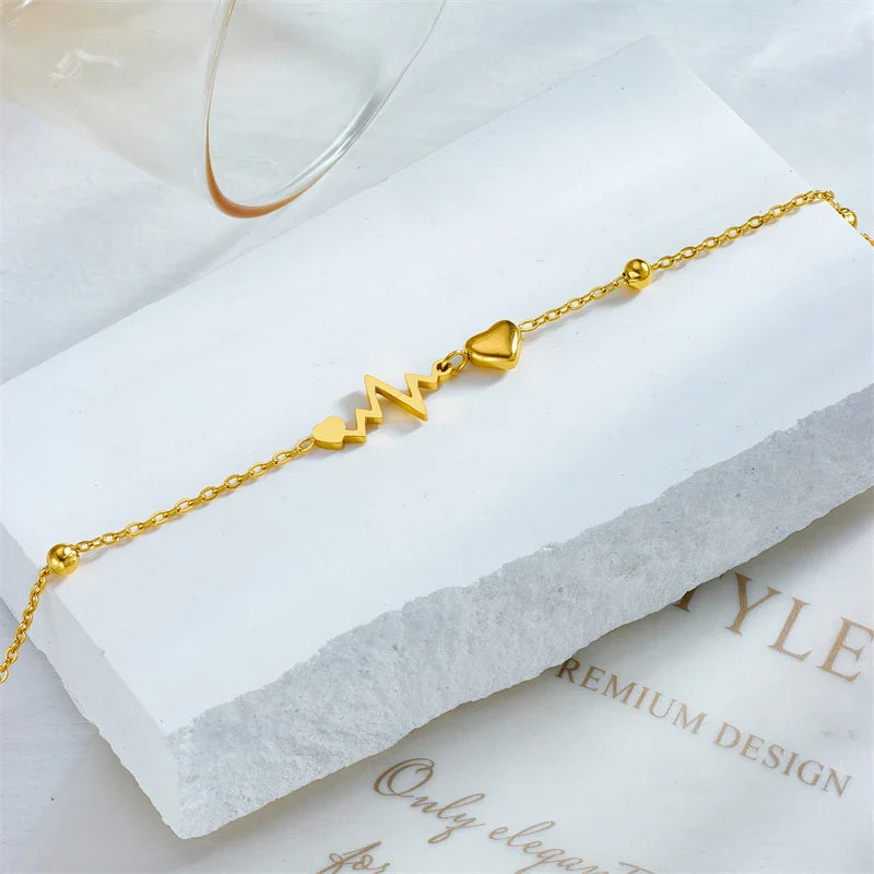 Bracelet de Cheville avec Coeurs et Electrocardiogramme