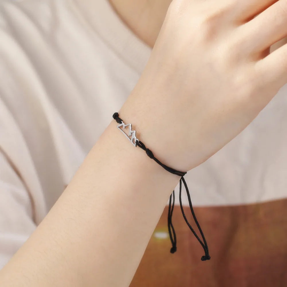 Bracelet en Corde avec Pendentif Montagne pour Femme ou Homme noir