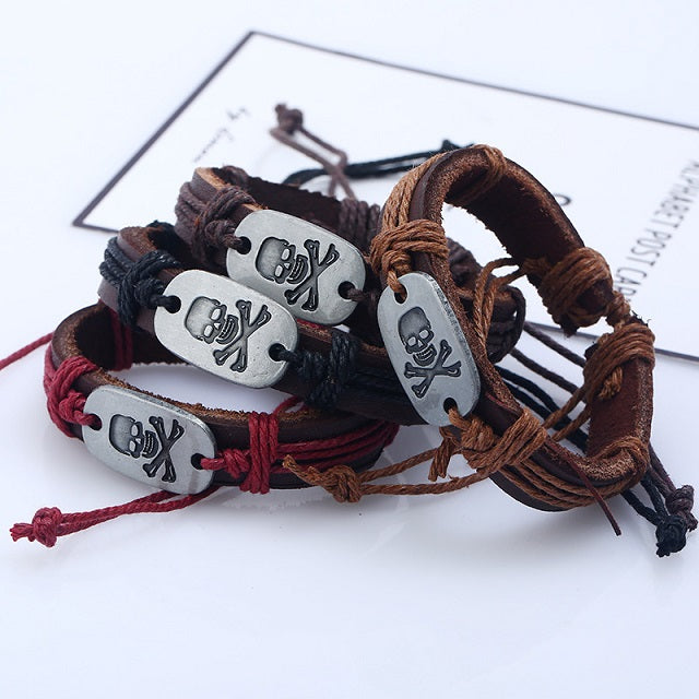 Bracelet en Cuir Tête de Mort