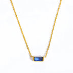 Collier avec Fin Pendentif Coloré Pierre de Naissance
