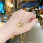 Collier Pendentif Coquillage Coquille Saint-Jacques Strass et Perle