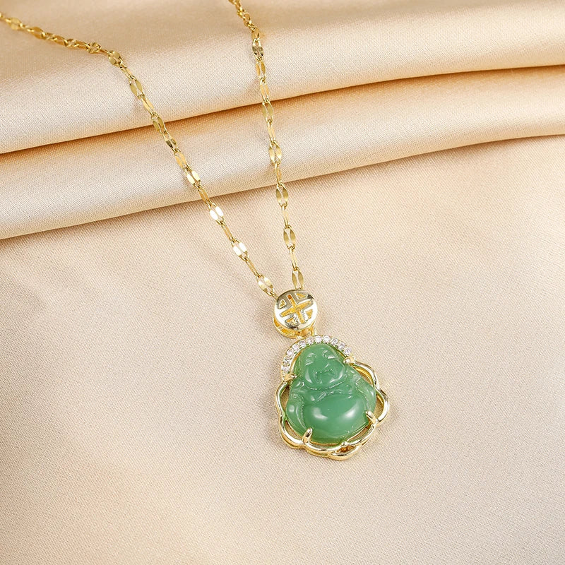 Collier avec Pendentif Bouddha vert