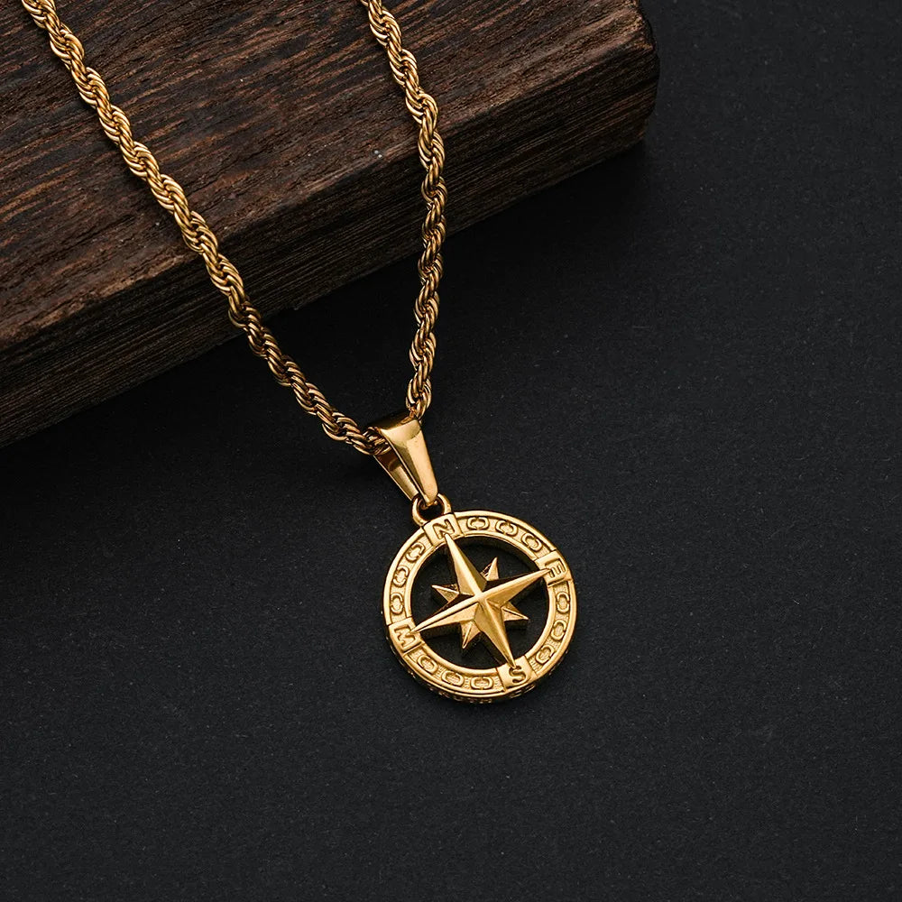 Collier avec Pendentif Boussole Rose des Vents or