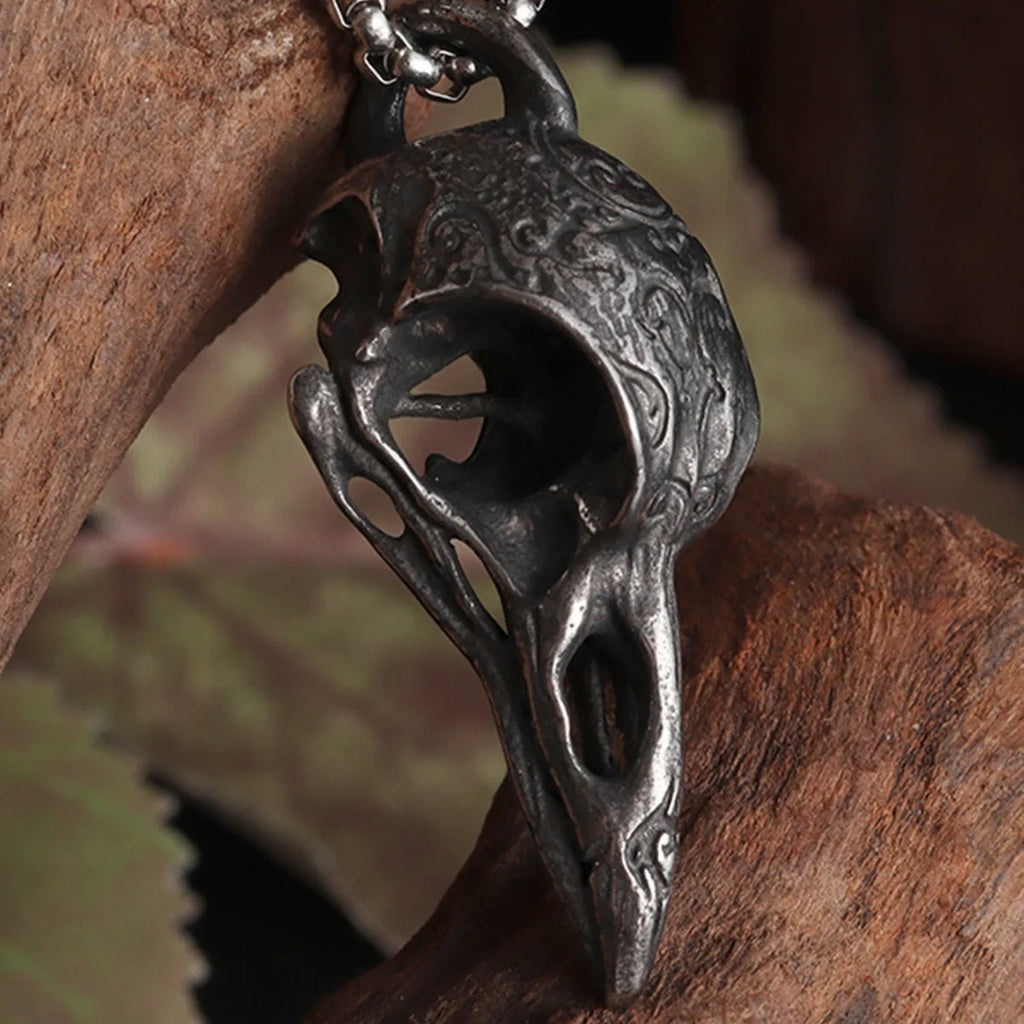 Collier avec Pendentif Corbeau