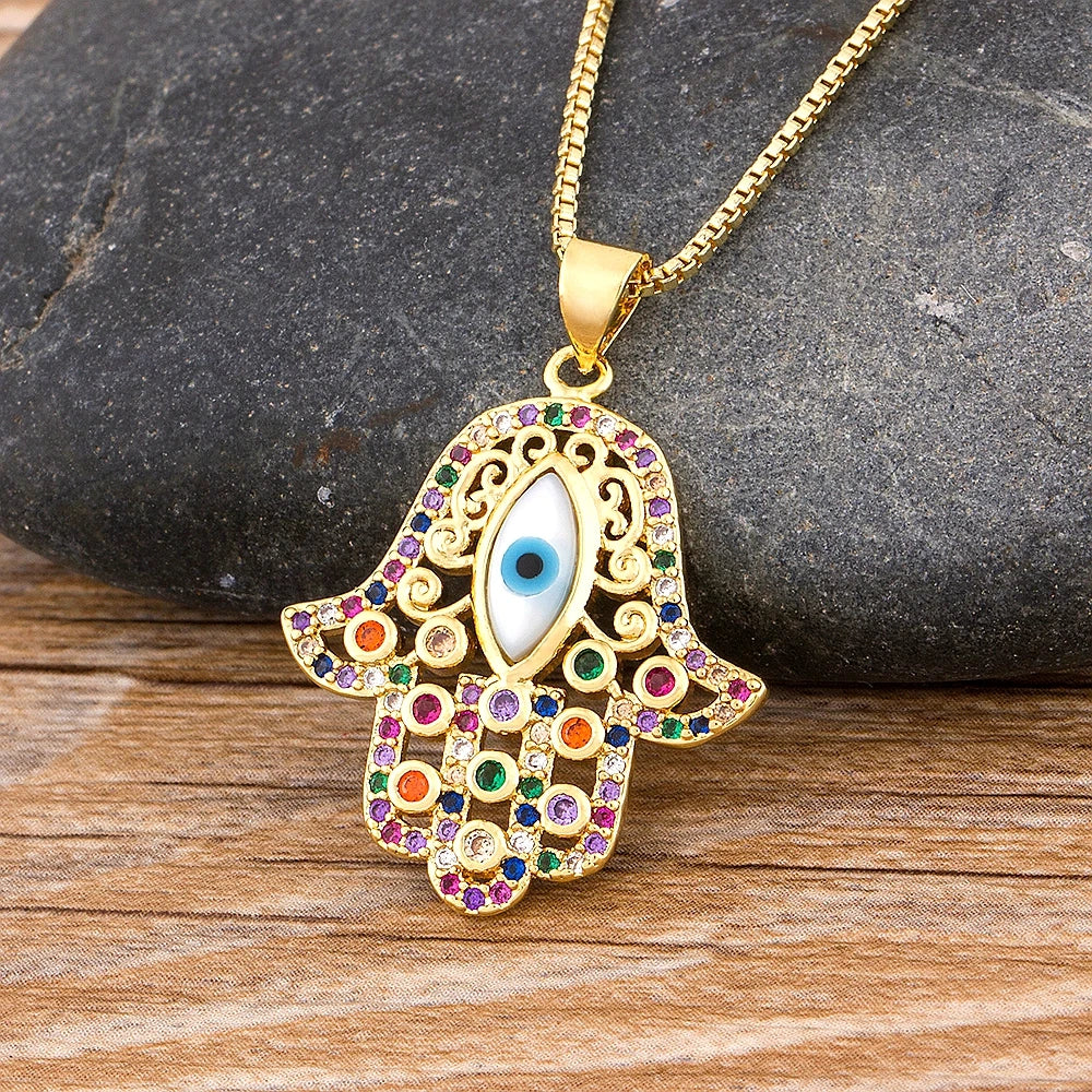 Collier avec pendentif de protection contre le mauvais œil et main de Fatma multicolore