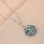 Collier avec Pendentif Fleur de Lotus
