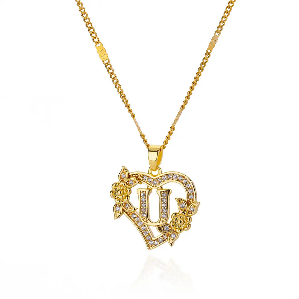 Collier avec pendentif initiale et coeur u