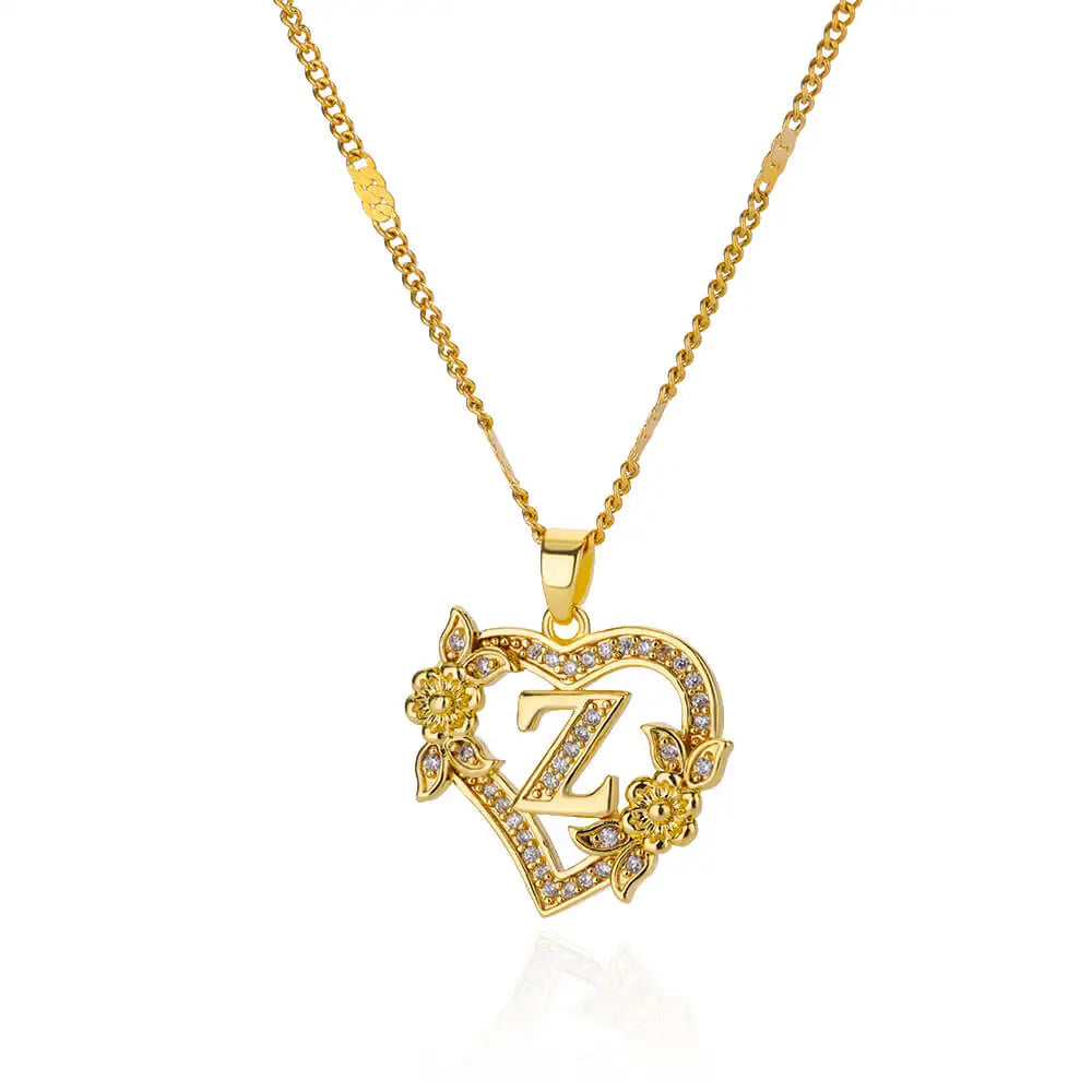 Collier avec pendentif initiale et coeur z