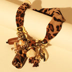 Collier Ras de Cou avec Pendentif Léopard