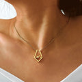 Collier avec Pendentif Montagne or