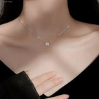 Collier avec Pendentif Trèfle à 4 Feuilles Porte Bonheur Femme