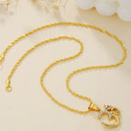 Collier Bouddhiste Om Or