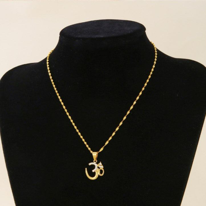 Collier Bouddhiste Om Or