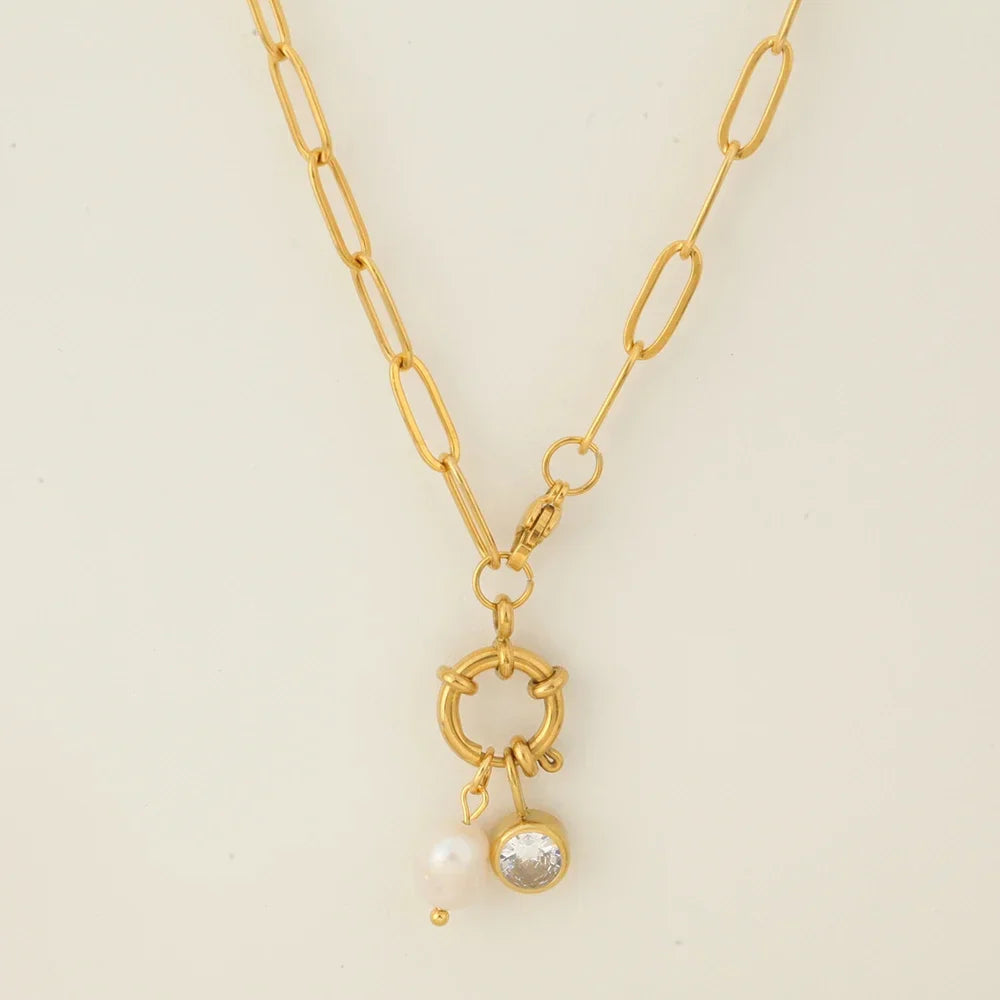 Collier maillons avec pendentif perle et pierre de naissance mars