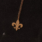 Collier & Pendentif Fleur de Lys or rose