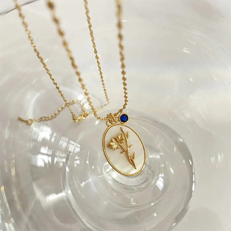 Collier Pendentif Fleur Signe du Zodiaque