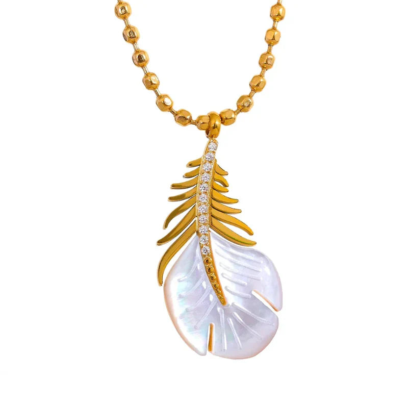 Collier Pendentif Plume avec Zircon