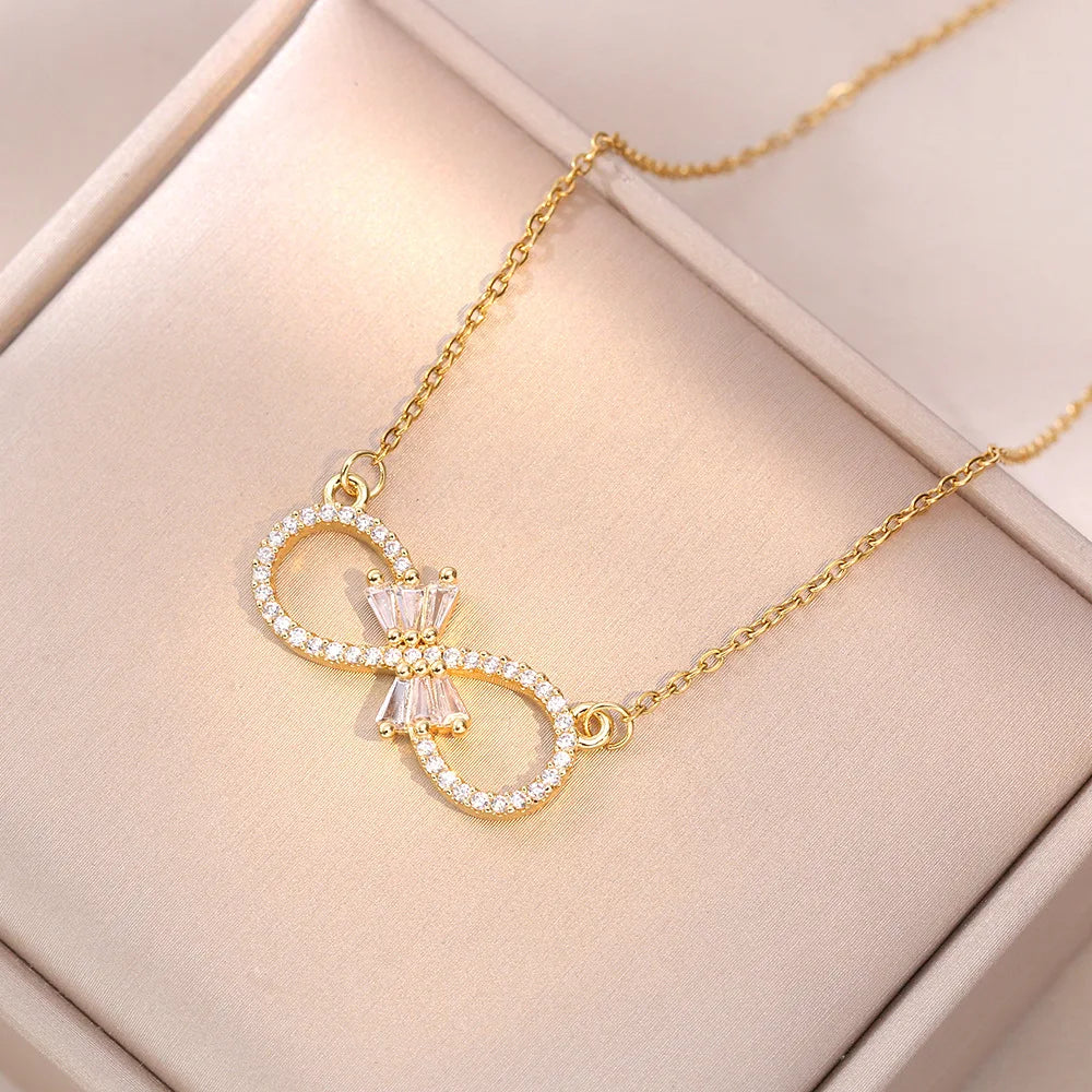 Collier pour Femme Pendentif Infini en Zircon