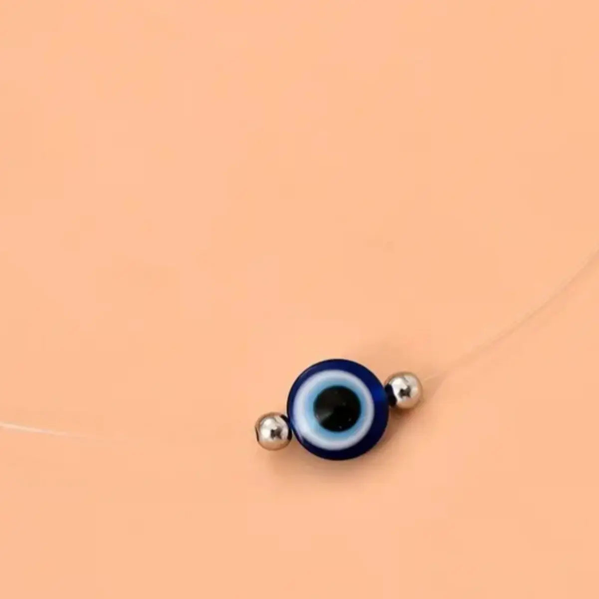 Collier Ras de Cou avec Pendentif contre le Mauvais Oeil