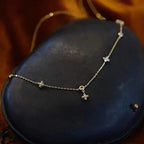 Collier Ras de Cou Pendentif Fleur en Zircon argent