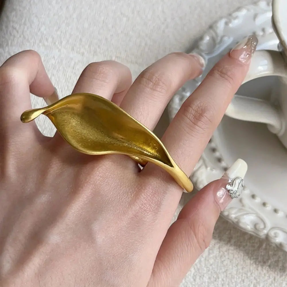 Bague Feuille de Lys or